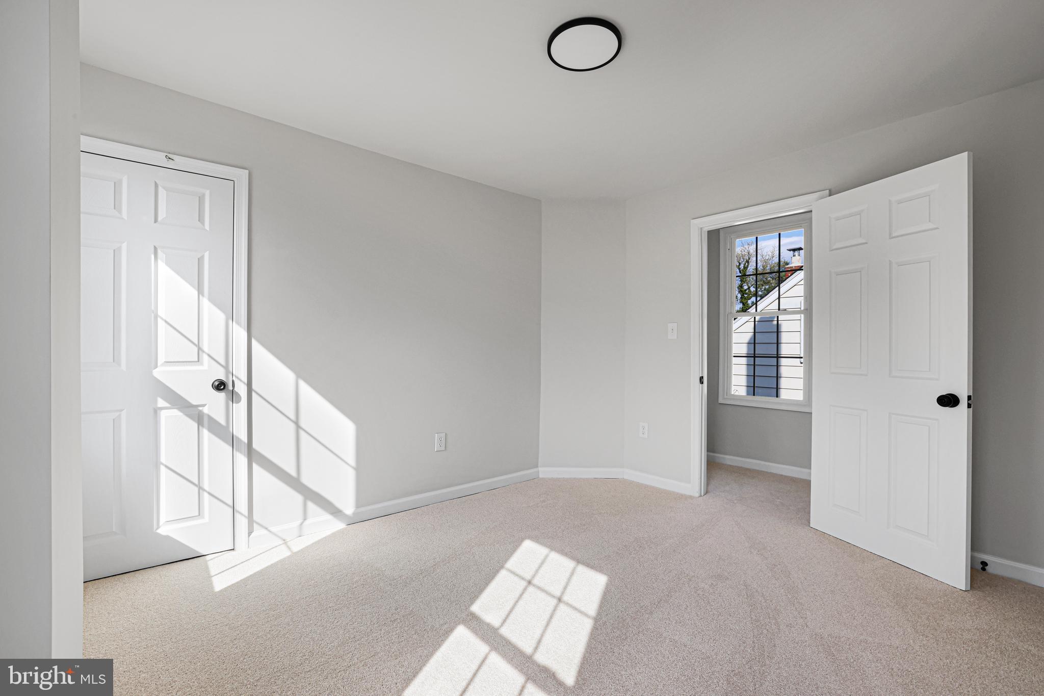106 4th Avenue Baltimore, MD 21227 - Photo 22 of 31