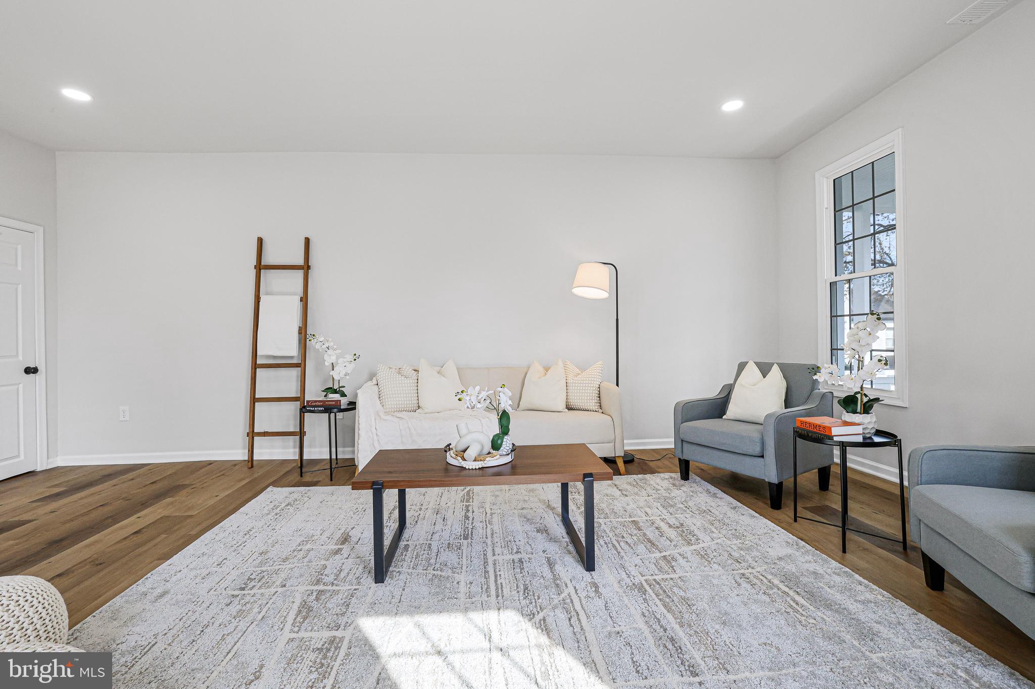 106 4th Avenue Baltimore, MD 21227 - Photo 9 of 31