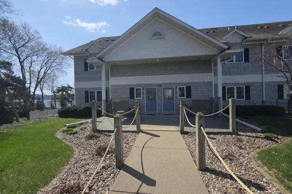 $279,000 | 1501 1st Street, Unit 30, Pepin, WI 54759