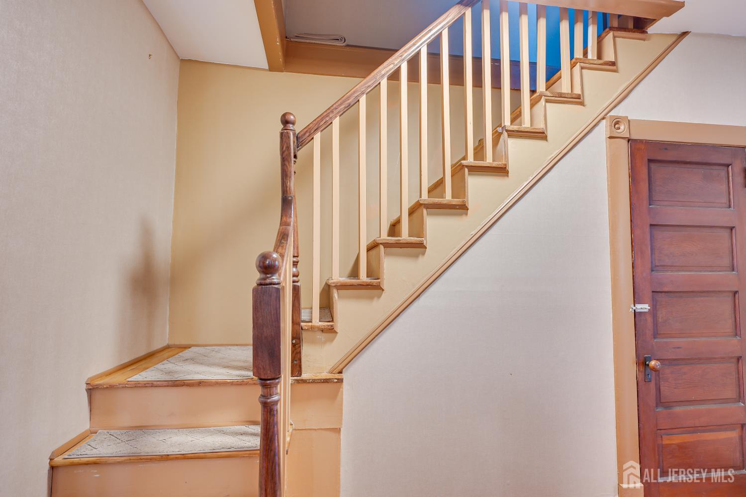 10 Jeff Street Edison, NJ 08837 - Photo 22 of 32