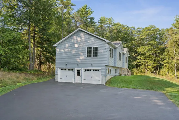 $469,900 | 48 St Pierre Drive, Sidney, ME 04330