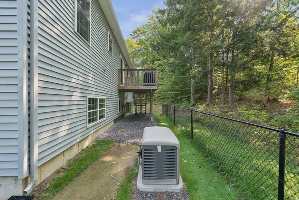 $469,900 | 48 St Pierre Drive, Sidney, ME 04330