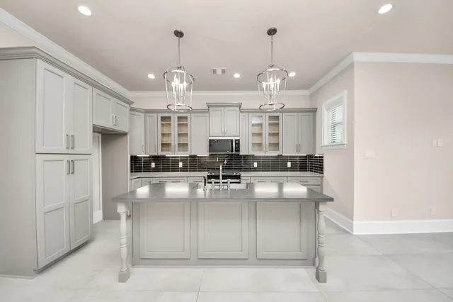 $2,350 | 6320 Milwee Street, Unit B, Houston, TX 77092