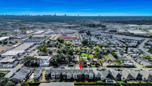 $2,350 | 6320 Milwee Street, Unit B, Houston, TX 77092