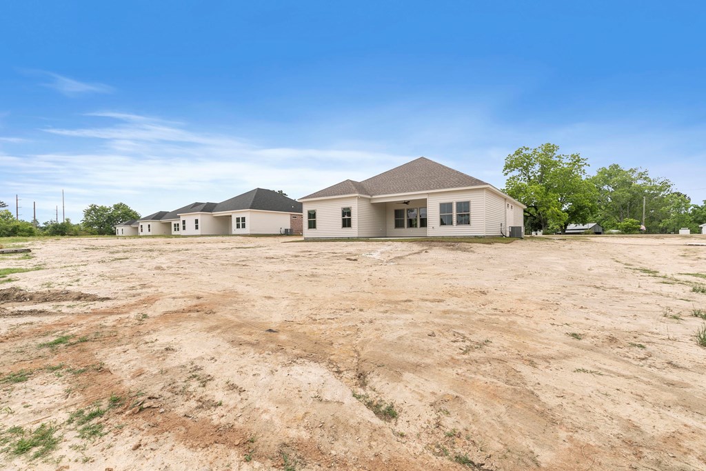 174 Oscar Godwin Road Dothan, AL 36301 - Photo 4 of 34