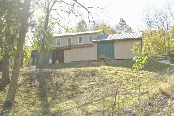 $599,900 | 7717 North Hogan Road, Aurora, IN 47001