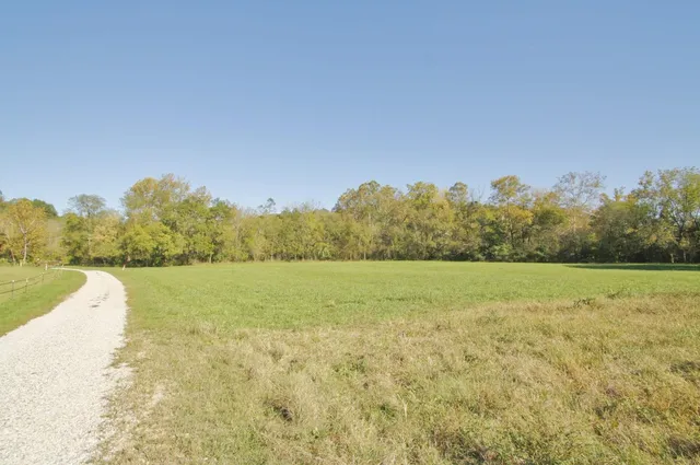 $599,900 | 7717 North Hogan Road, Aurora, IN 47001