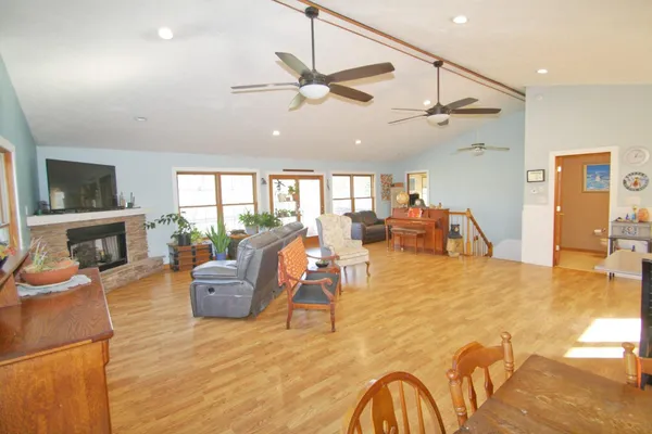 $599,900 | 7717 North Hogan Road, Aurora, IN 47001