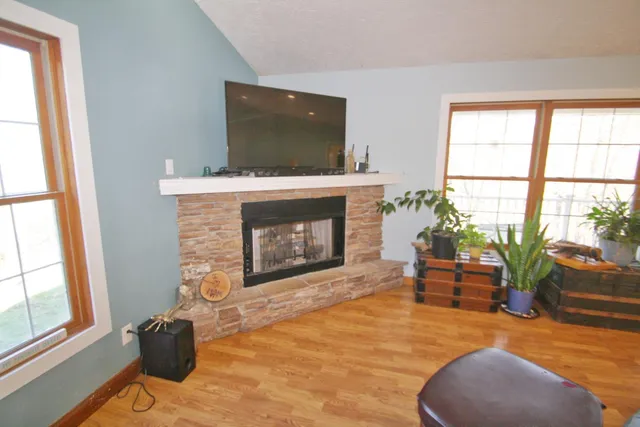 $599,900 | 7717 North Hogan Road, Aurora, IN 47001