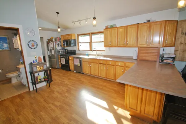 $599,900 | 7717 North Hogan Road, Aurora, IN 47001