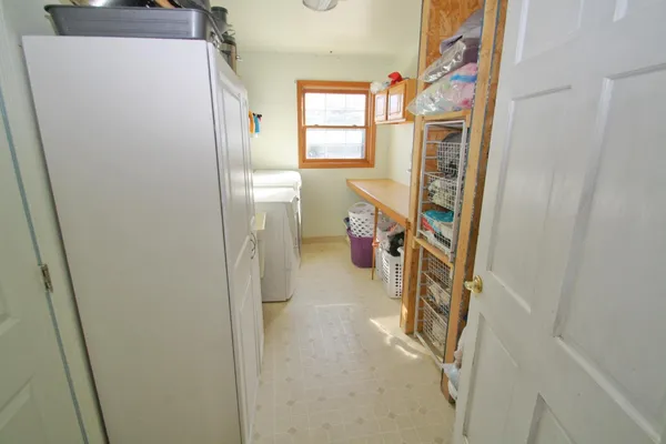 $599,900 | 7717 North Hogan Road, Aurora, IN 47001