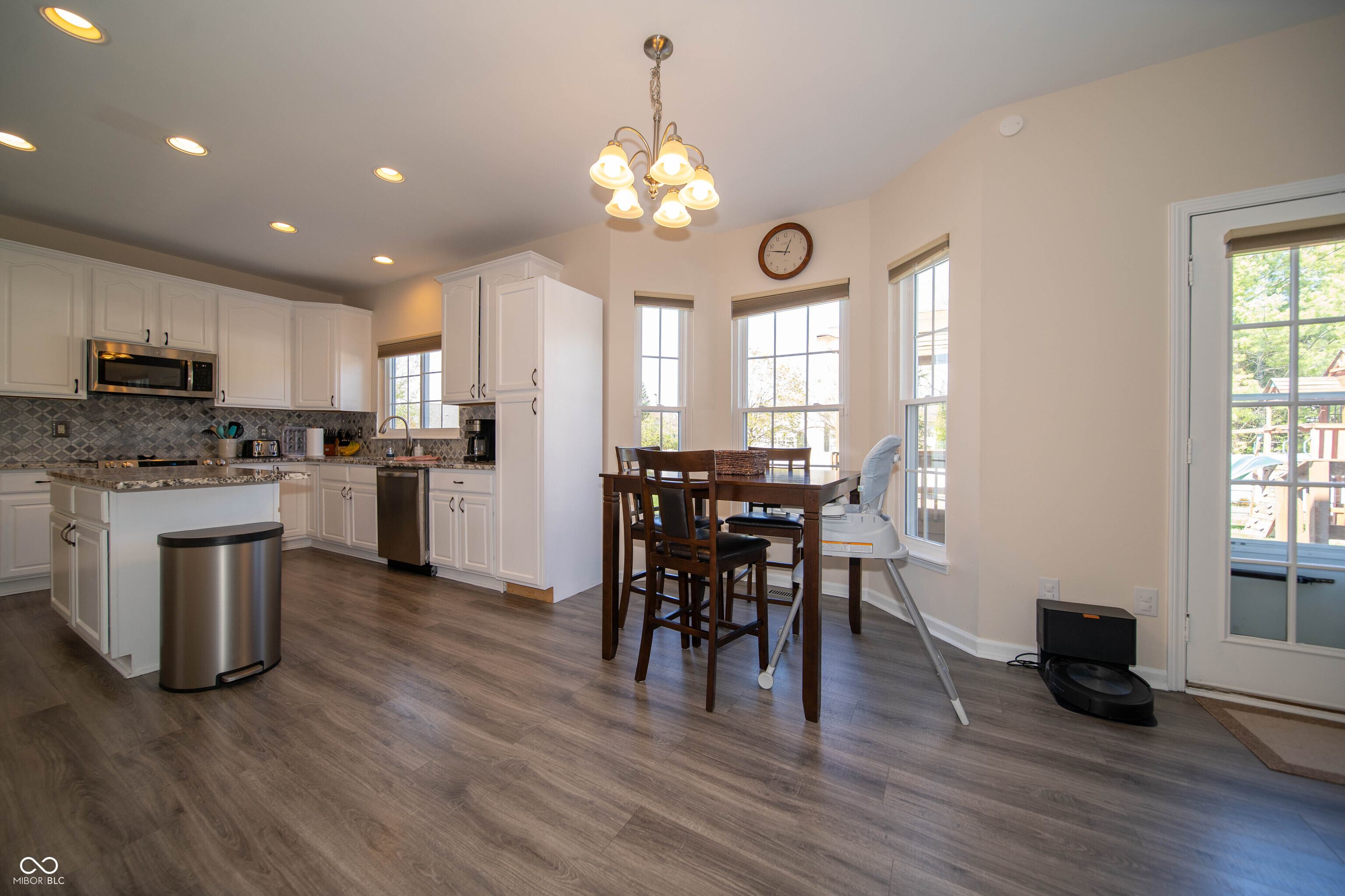 10113 Parkshore Drive Fishers, IN 46038 - Photo 16 of 44