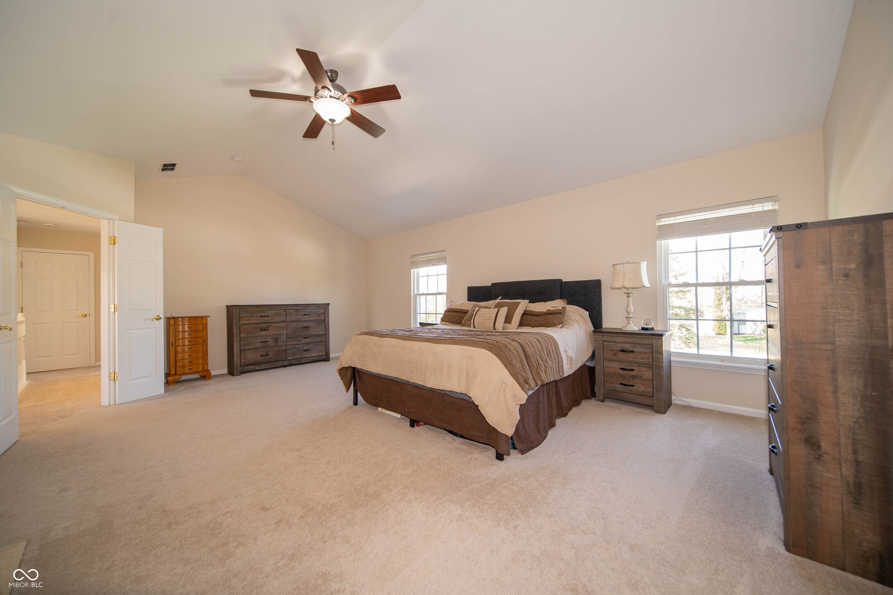10113 Parkshore Drive Fishers, IN 46038 - Photo 28 of 44