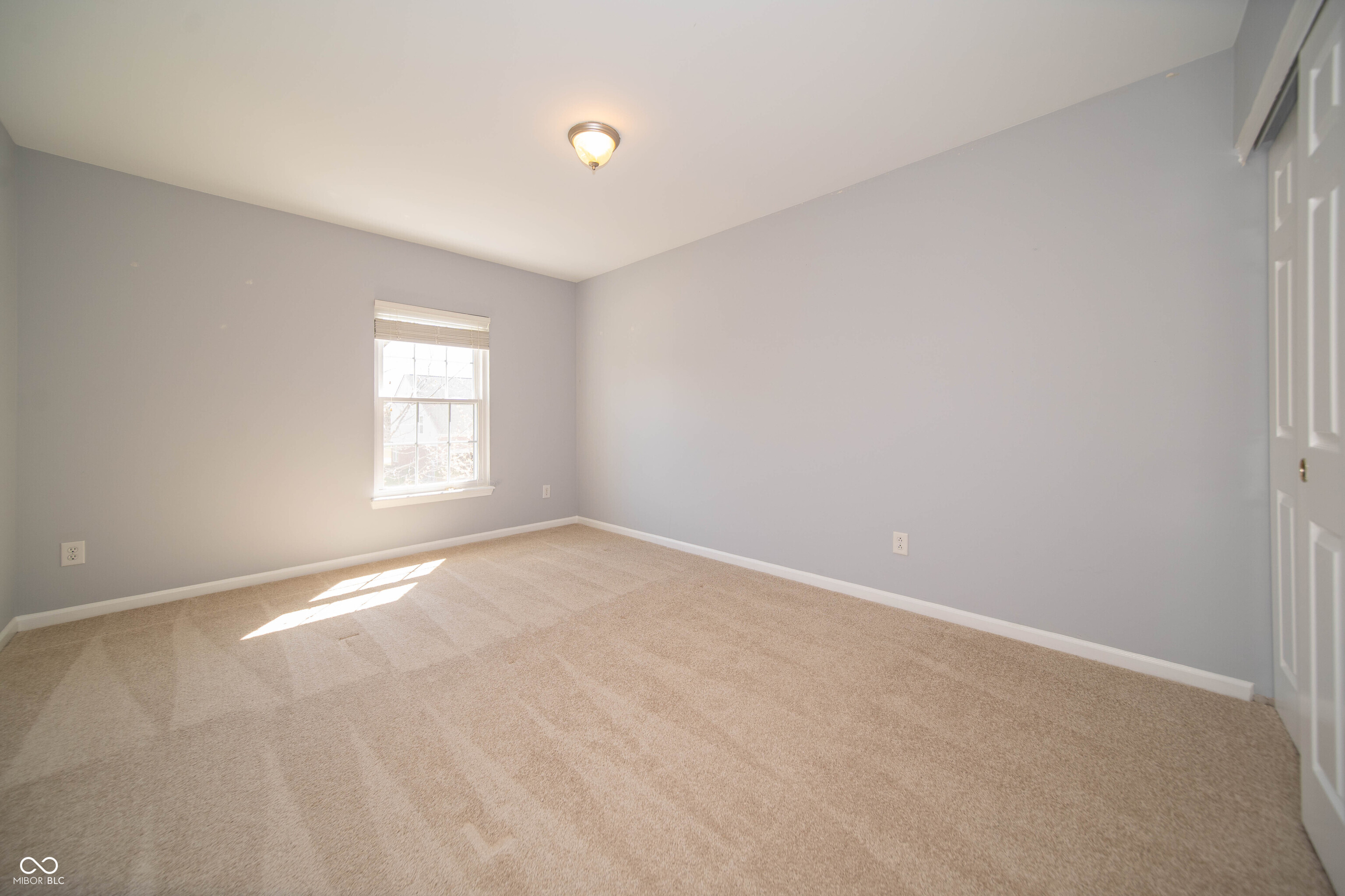 10113 Parkshore Drive Fishers, IN 46038 - Photo 37 of 44
