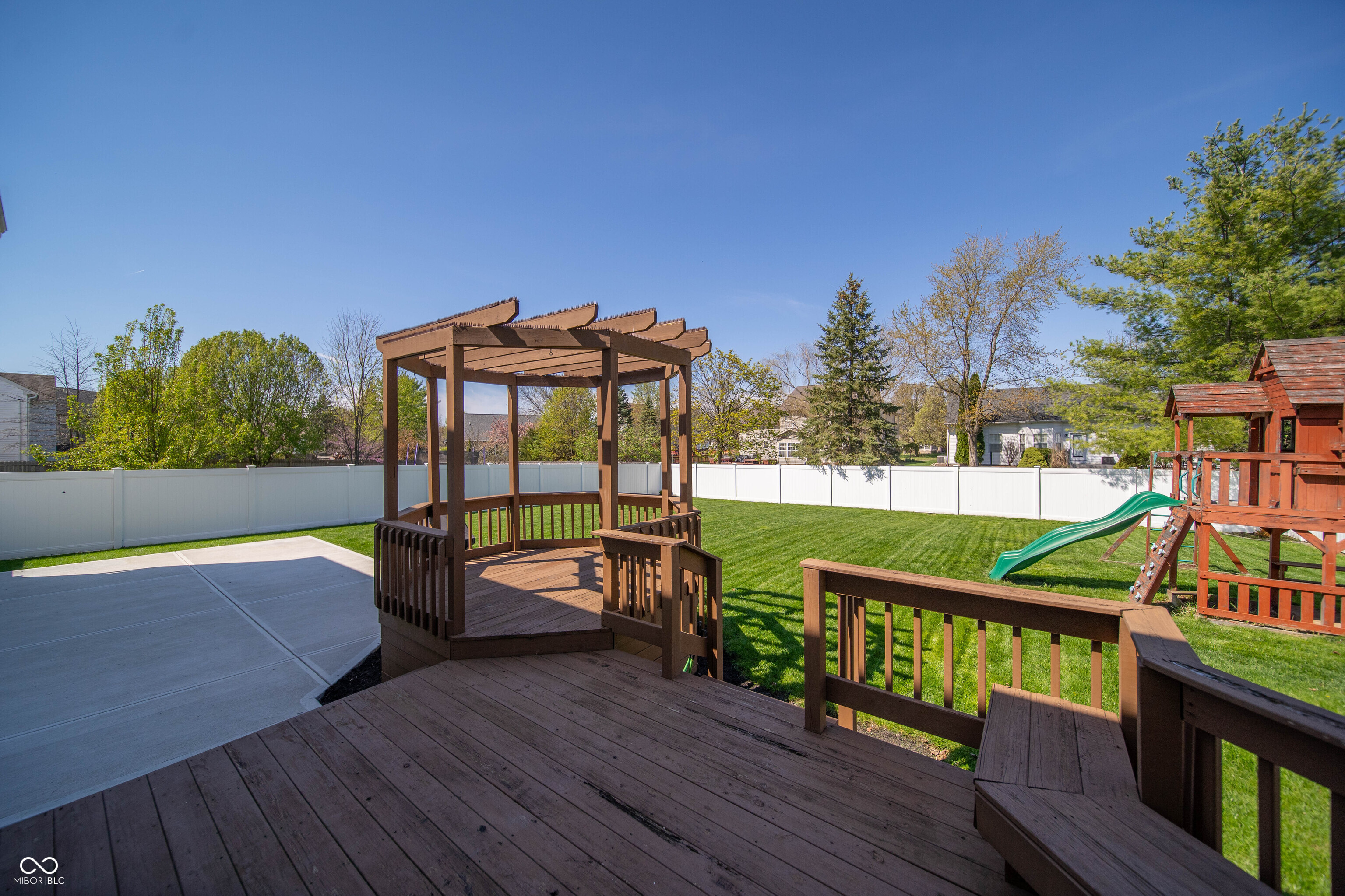 10113 Parkshore Drive Fishers, IN 46038 - Photo 39 of 44