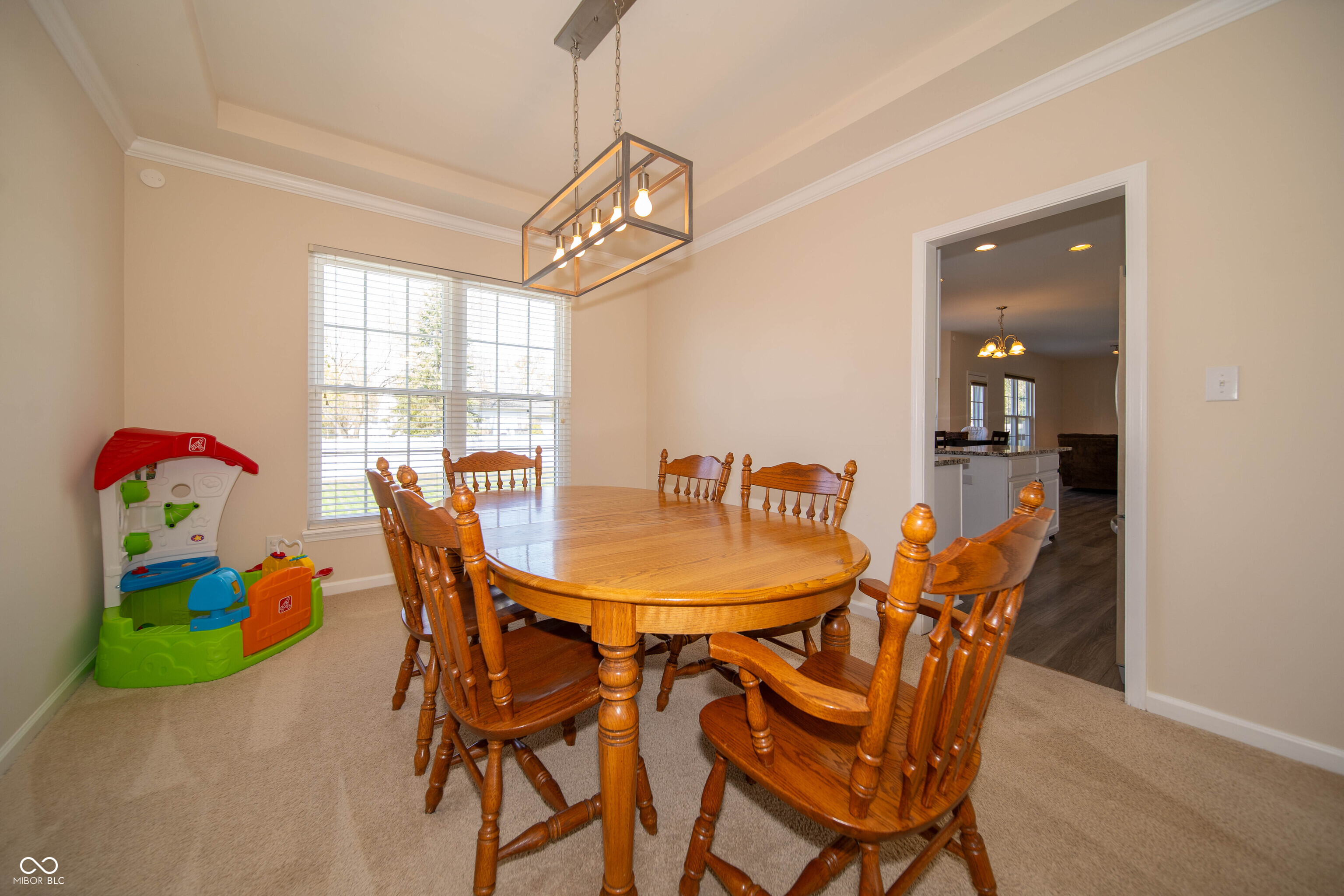10113 Parkshore Drive Fishers, IN 46038 - Photo 10 of 44