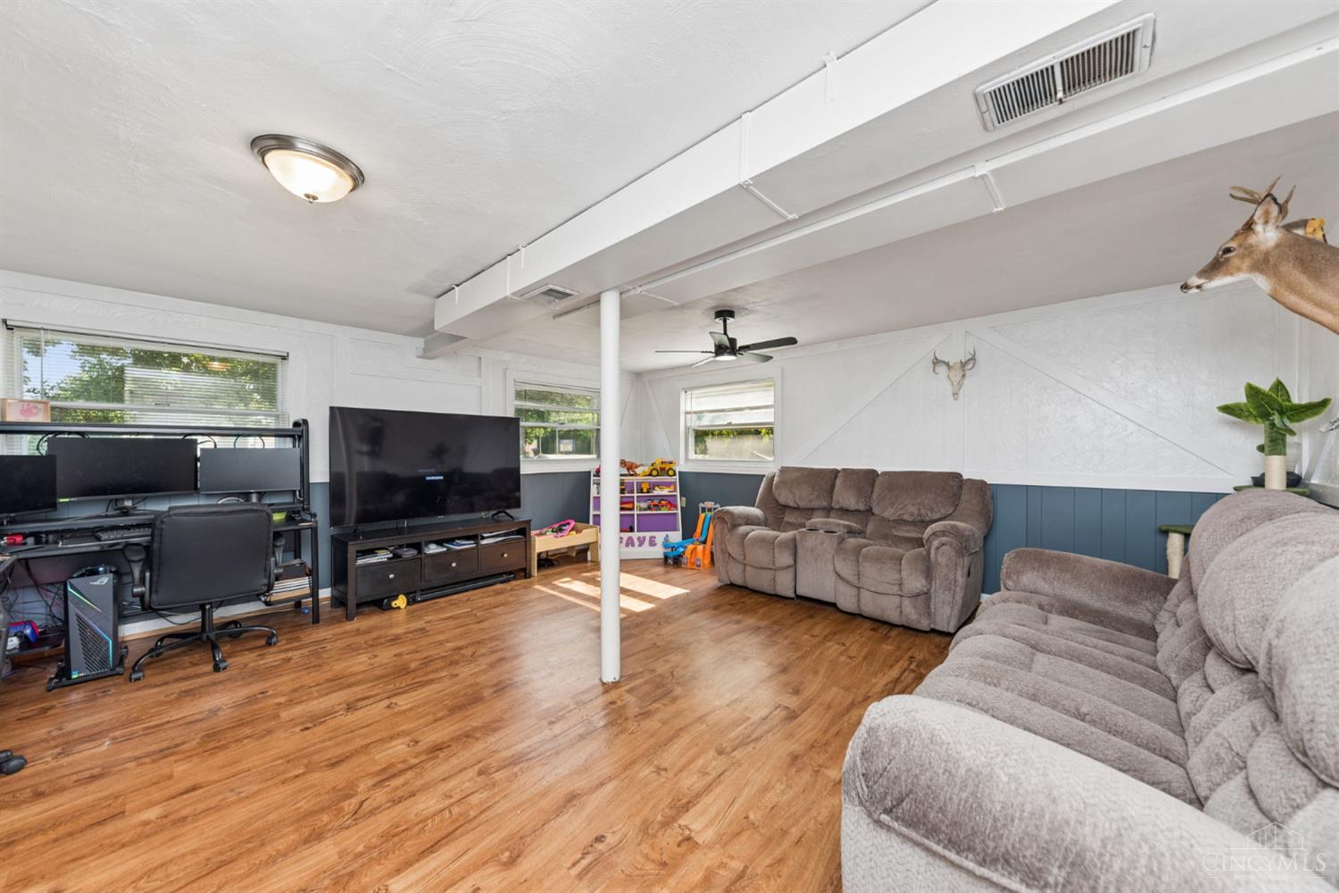 1041 Gaskins Road Cincinnati, OH 45245 - Photo 17 of 39 Gallery Image 17
