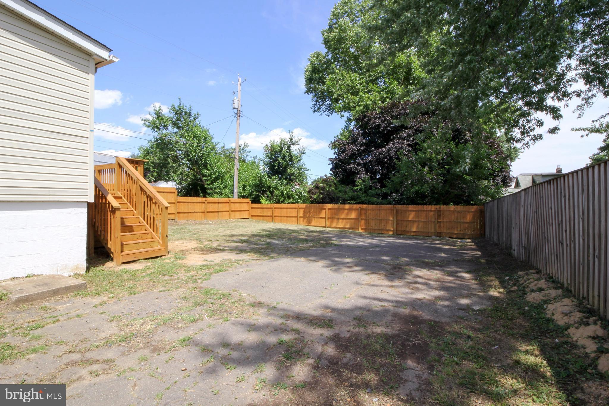 4227 Annapolis Road Baltimore, MD 21227 - Photo 28 of 30 Drivewayar)