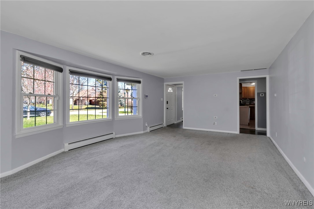 95 Brookside Drive Amherst, NY 14221 - Photo 8 of 43