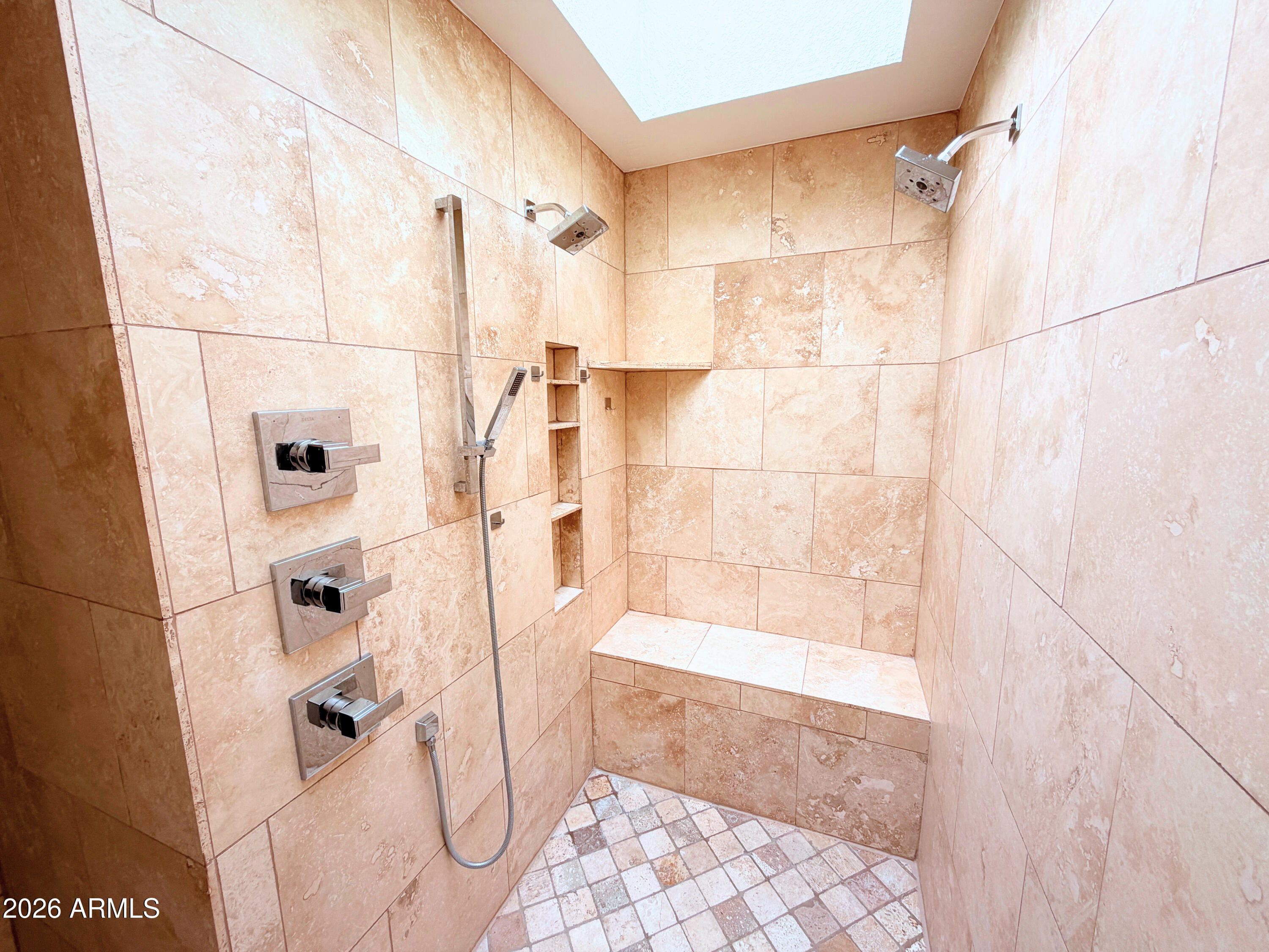36801 North Long Rifle Road Carefree, AZ 85377 - Photo 8 of 61