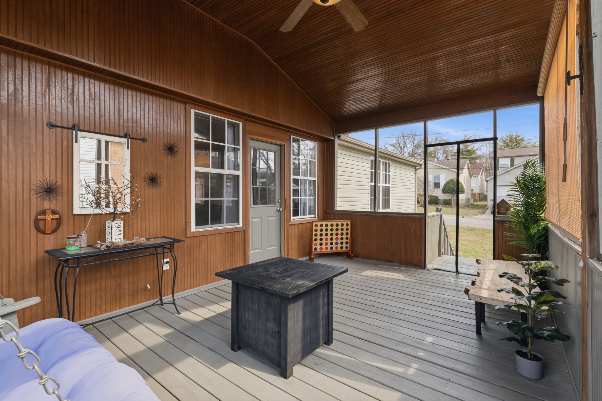120 River Bend Road Hendersonville, TN 37075 - Photo 2 of 26 a view of a livingroom with furniture and wooden floor