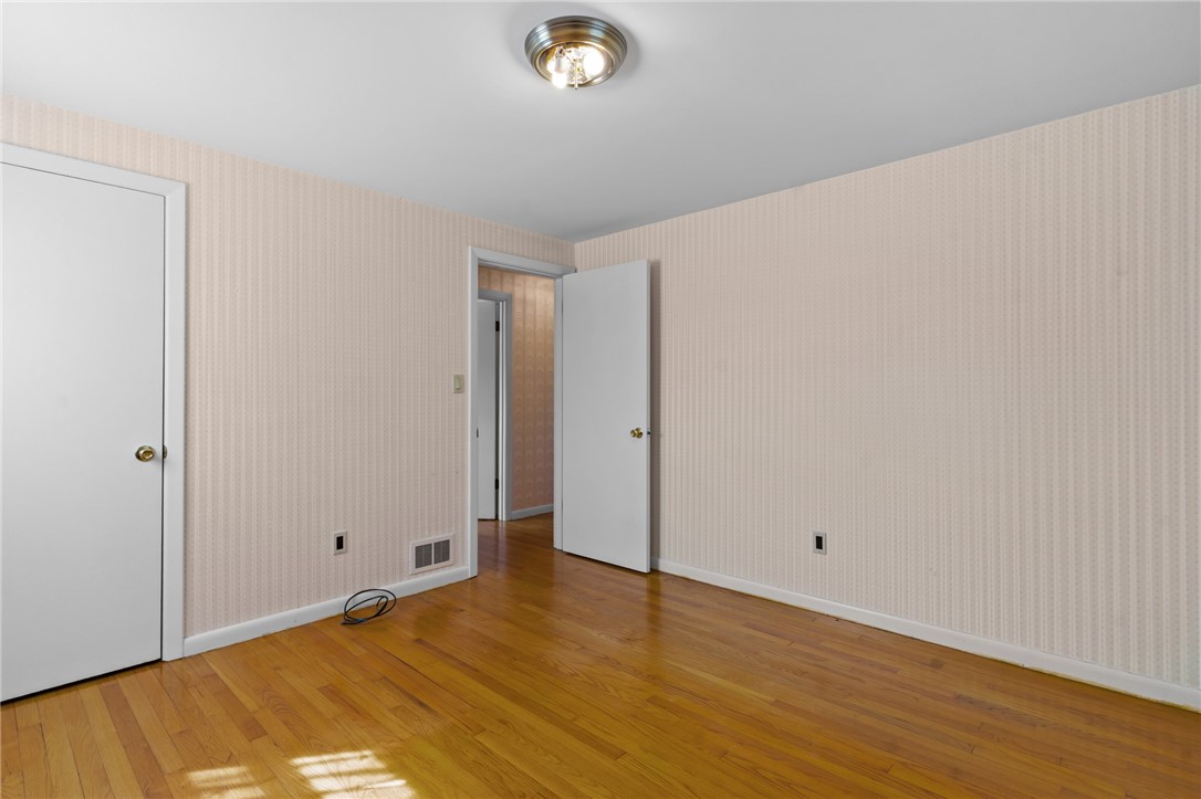 33 Limestone Street Warwick, RI 02889 - Photo 35 of 36 Gallery Image 35