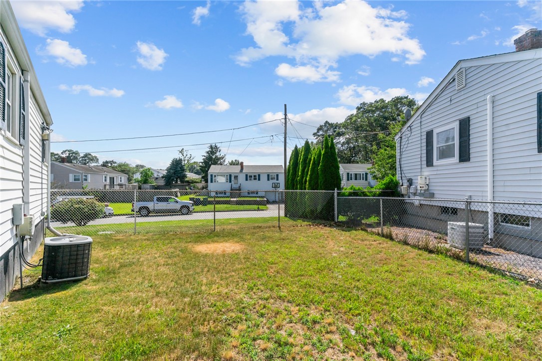 33 Limestone Street Warwick, RI 02889 - Photo 10 of 36 Gallery Image 10