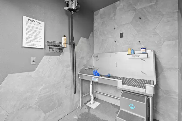 $350,000 | 4801 Springdale Road, Unit 1401, Austin, TX 78723