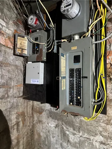 $325,000 | 140 Dexter Street, Pawtucket, RI 02860