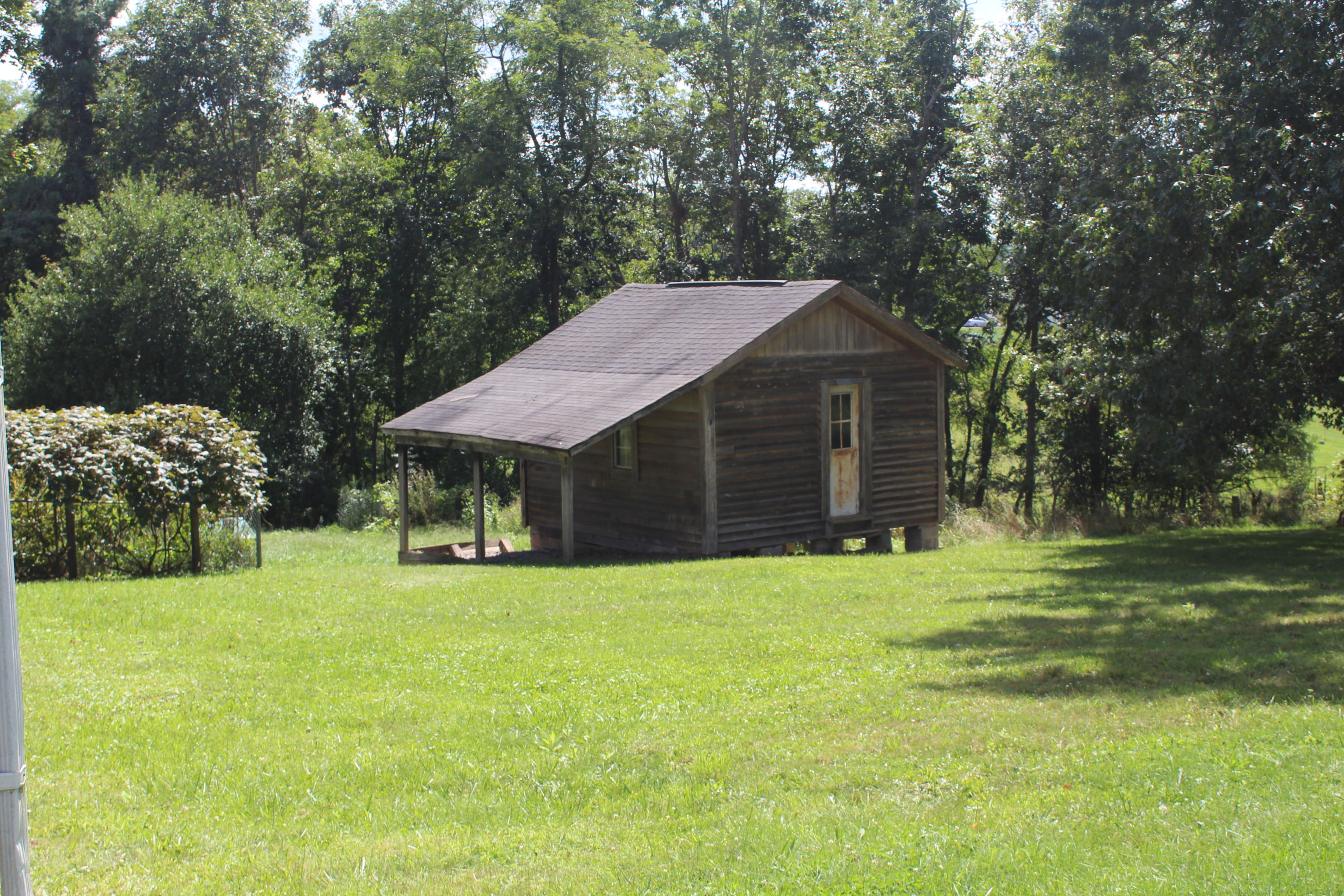 317 Broomstraw Ridge Road Jumping Branch, WV 25969 - Photo 18 of 21 Gallery Image 18