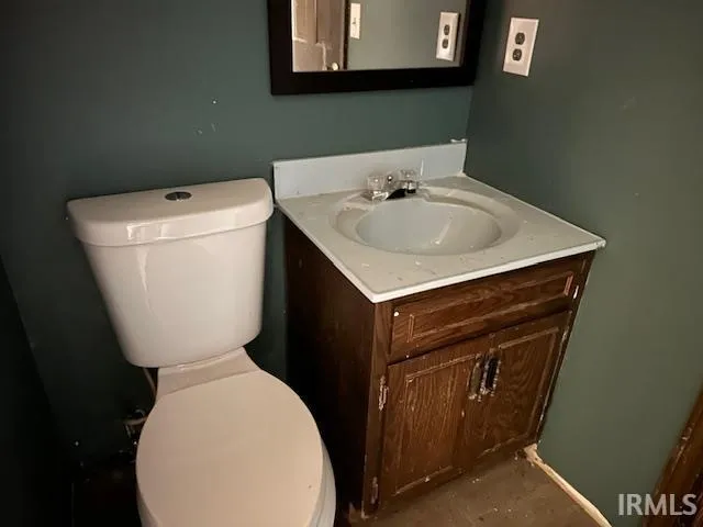 $167,400 | 7699 Marshall Road, Dale, IN 47523