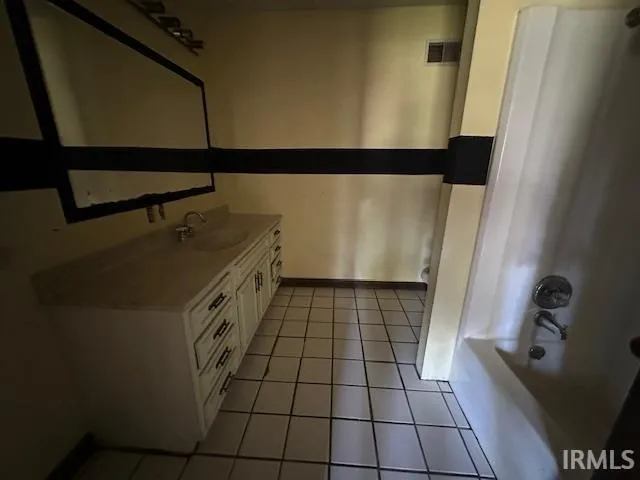 $167,400 | 7699 Marshall Road, Dale, IN 47523