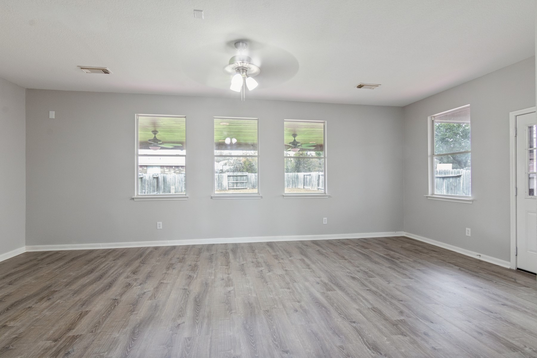 23707 Red Glade Court Spring, TX 77373 - Photo 5 of 26