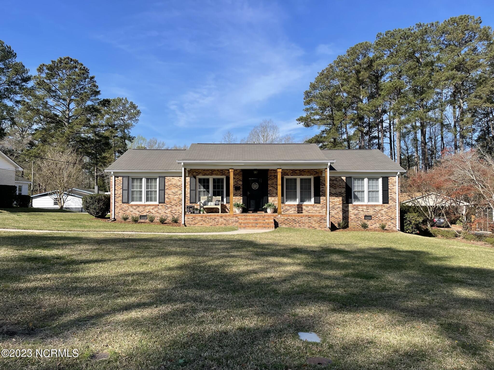 307 Curtis Drive Rockingham, NC 28379 - Photo 10 of 14 2
