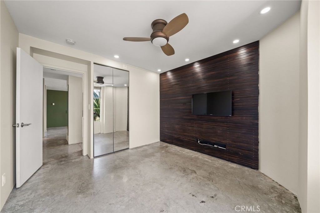 100 Atlantic Avenue, Unit 604 Long Beach, CA 90802 - Photo 11 of 29 a view of livingroom with ceiling fan