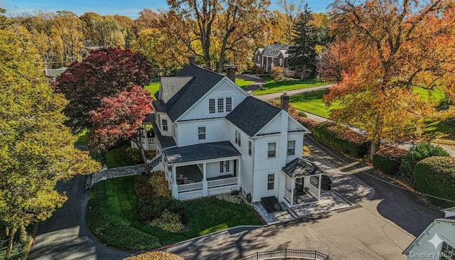 a house view with a garden space