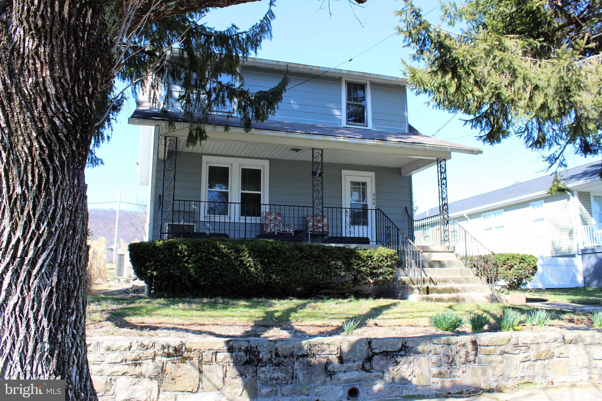 308 Valley Road Enola, PA 17025 - Photo 2 of 15 Gallery Image 2