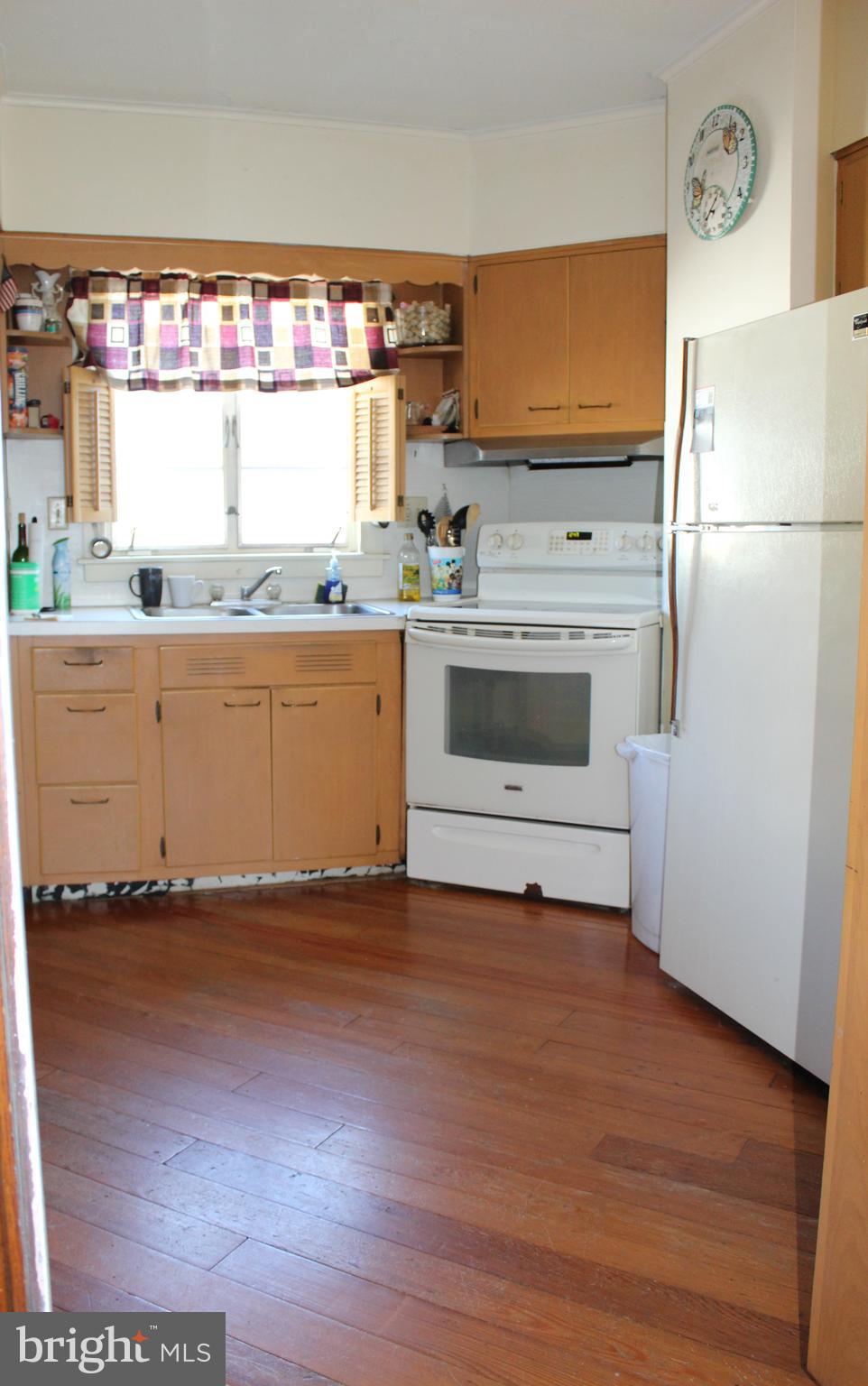 308 Valley Road Enola, PA 17025 - Photo 7 of 15 Gallery Image 7