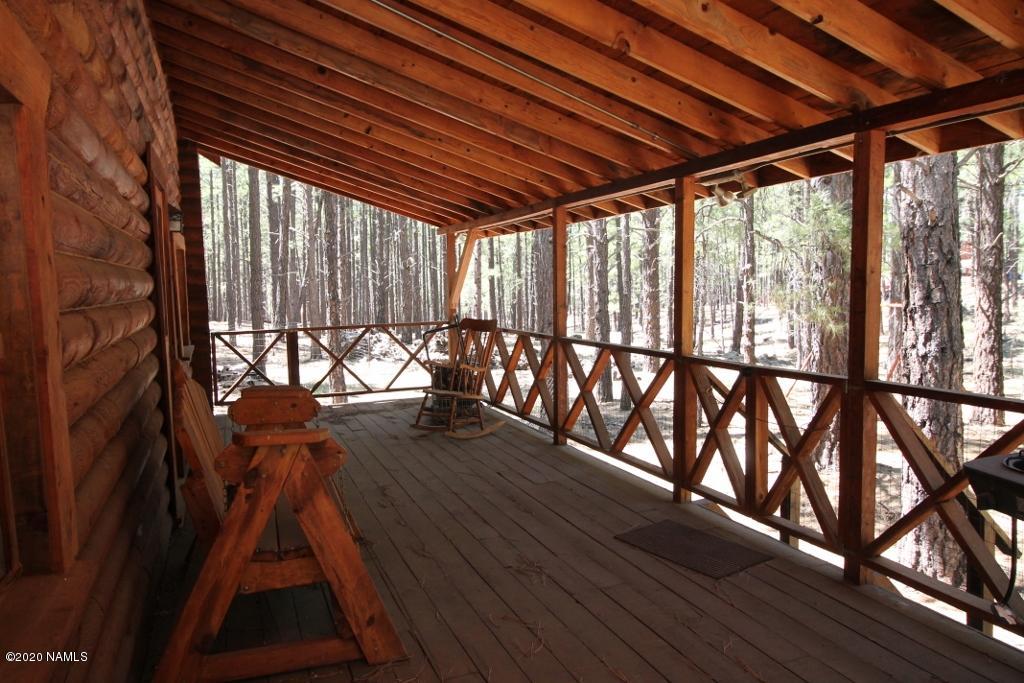 6757 North Sanderson Pass Road Parks, AZ 86018 - Photo 7 of 17 Front Porch