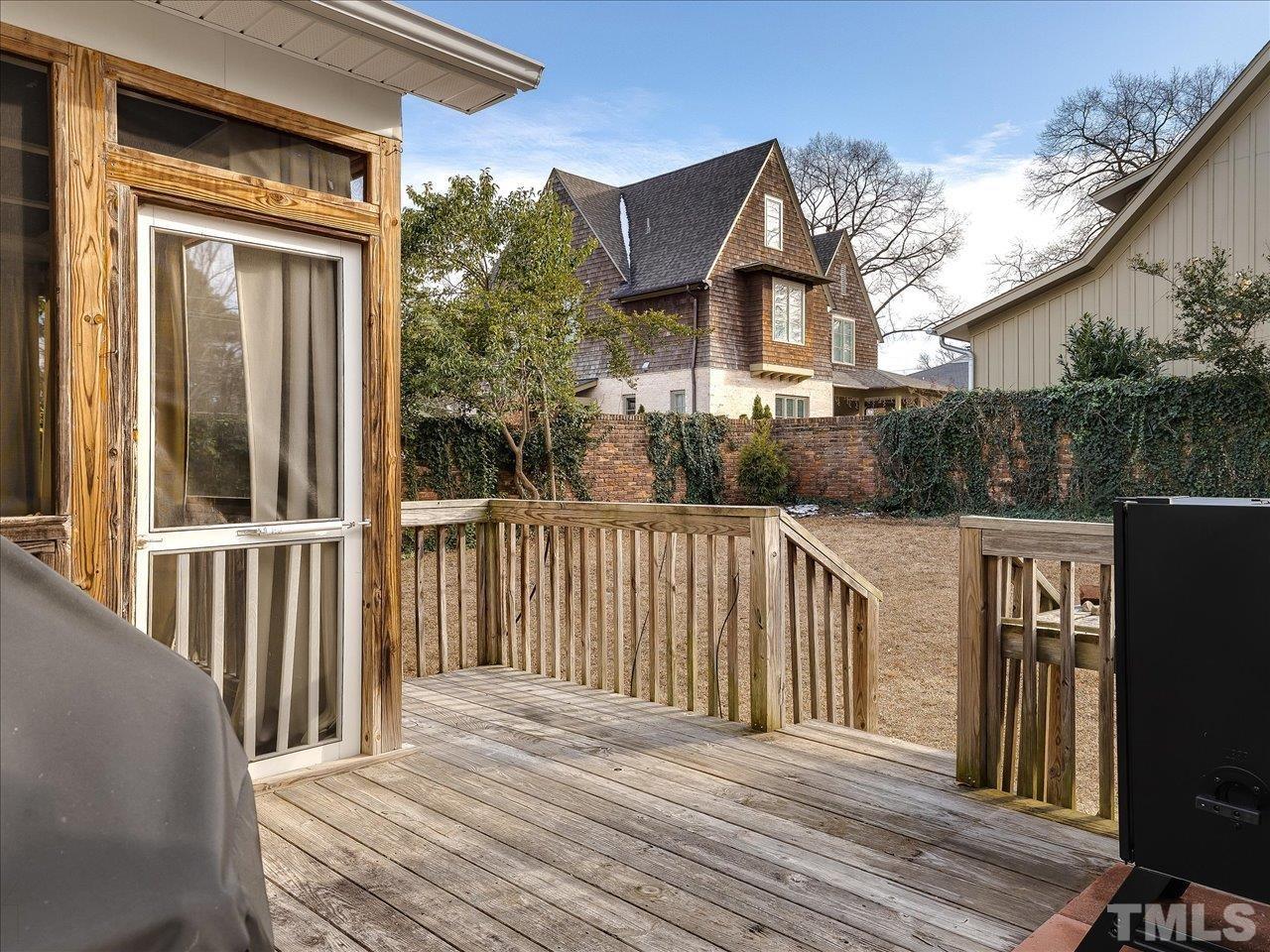 911 Wade Avenue Raleigh, NC 27605 - Photo 23 of 60