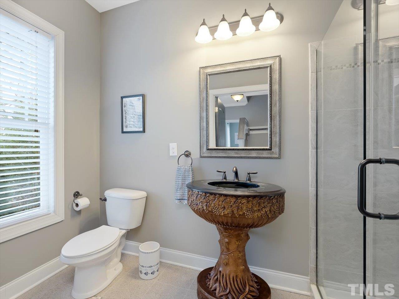 911 Wade Avenue Raleigh, NC 27605 - Photo 7 of 60