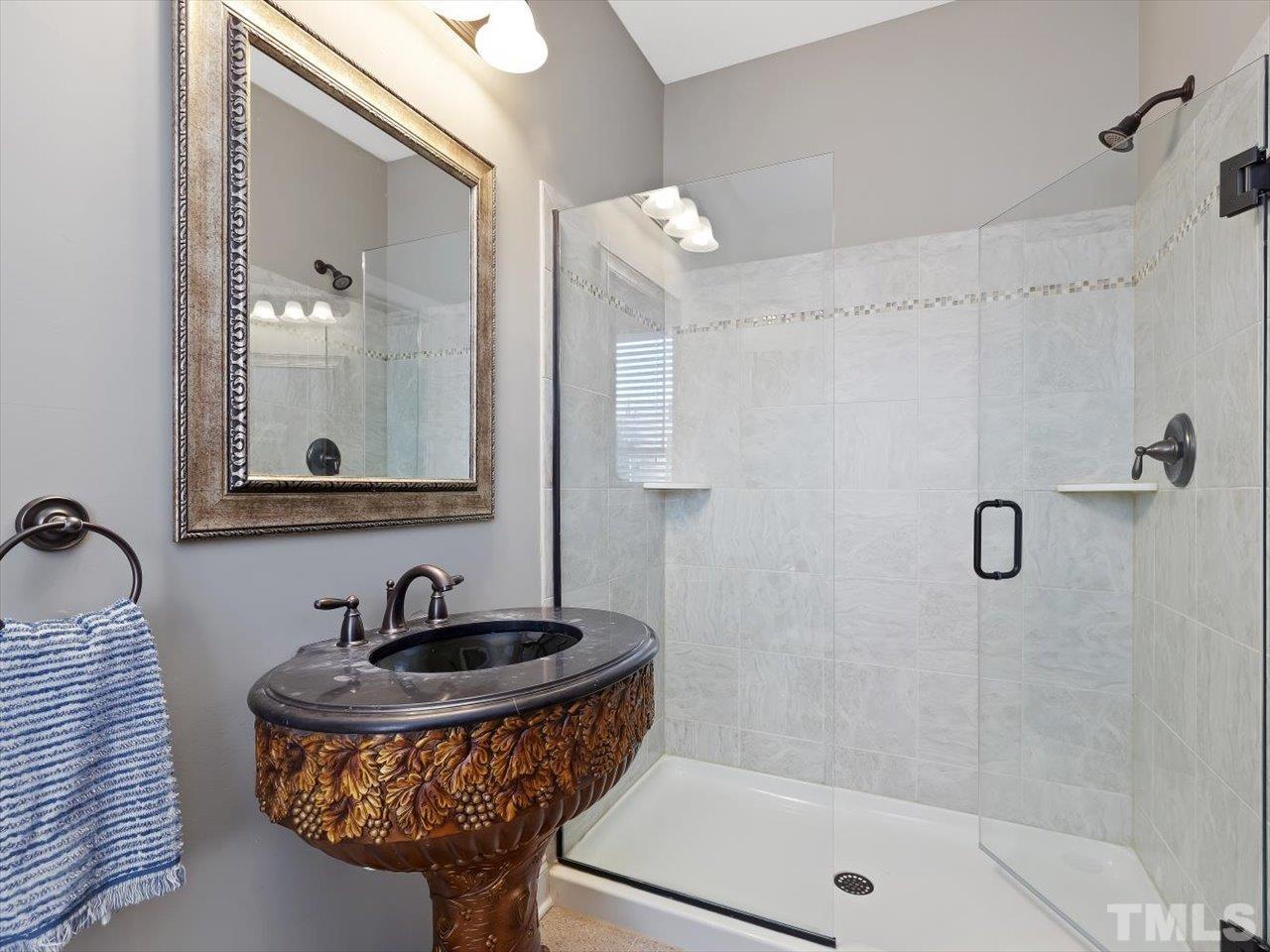 911 Wade Avenue Raleigh, NC 27605 - Photo 8 of 60