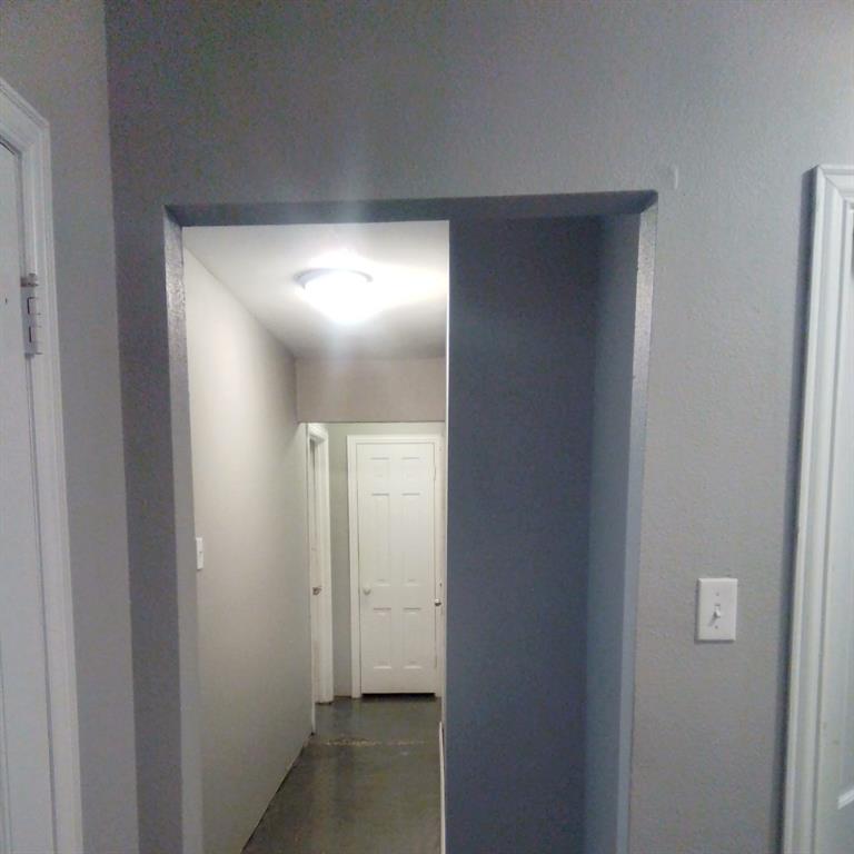 5786 Rockhill Road Fort Worth, TX 76112 - Photo 11 of 26 a view of a hallway