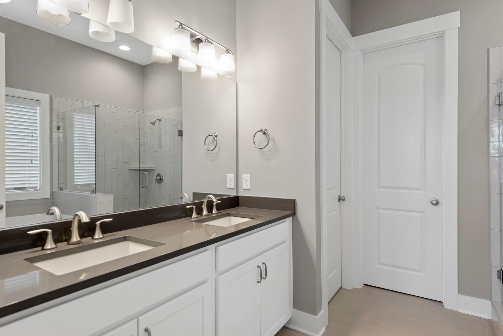 115 Nighthawk Road Hendersonville, TN 37075 - Photo 12 of 28 Beautiful Retreat Bath