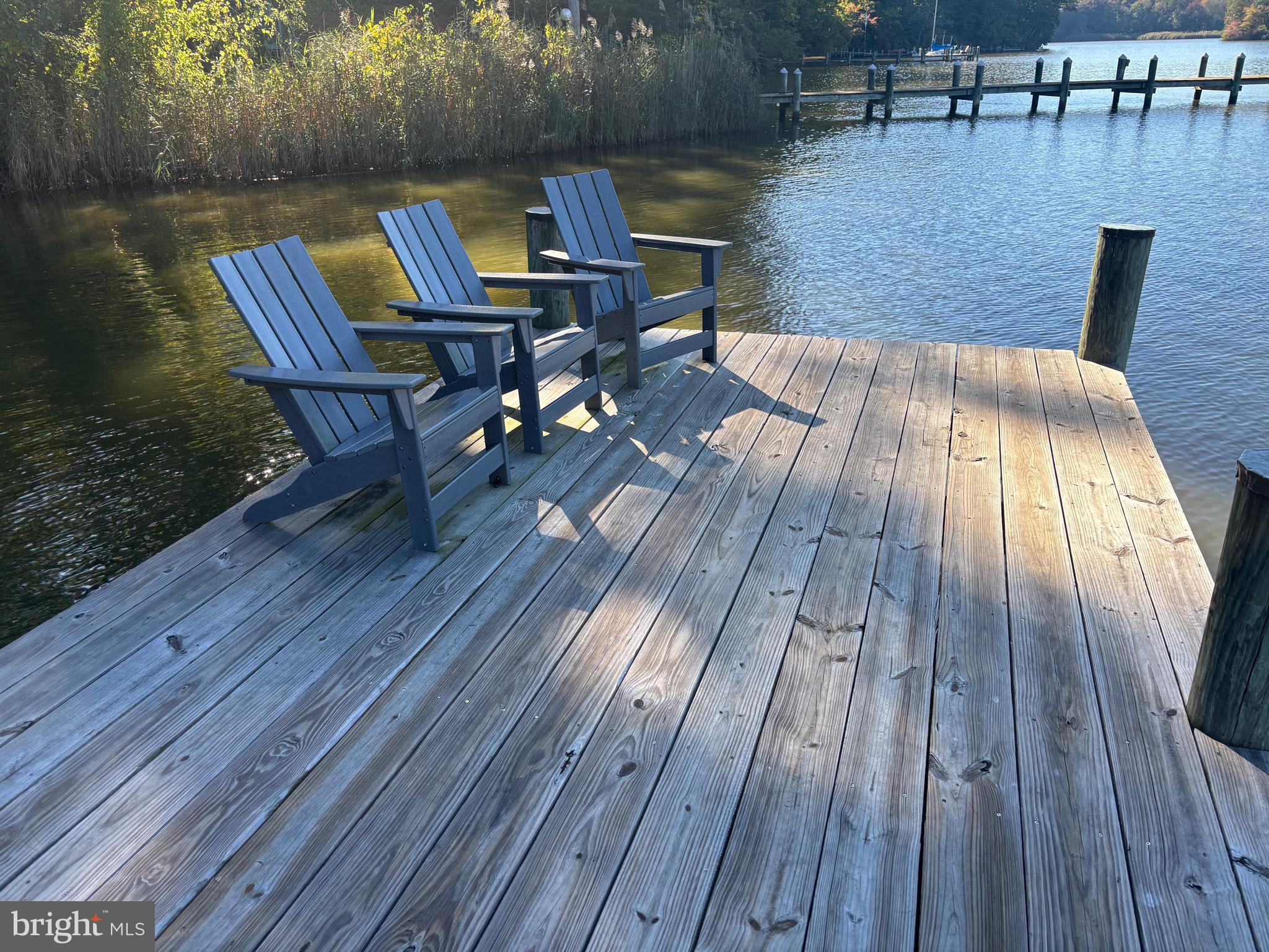 3160 Rolling Road Edgewater, MD 21037 - Photo 53 of 59 Community Pier with Seating