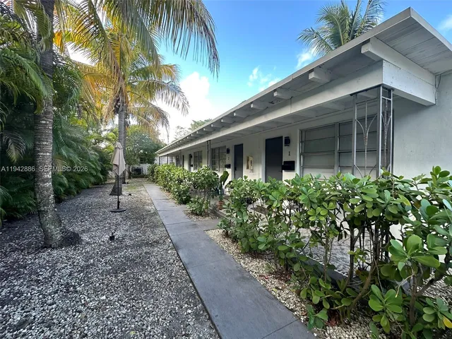 $1,300 | 5010 Northwest 2nd Avenue, Unit 3, Miami, FL 33127