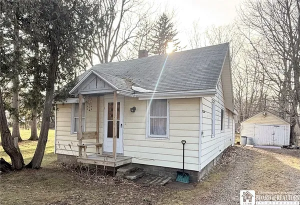 $75,000 | 9557 Highway 60, Pomfret, NY 14063