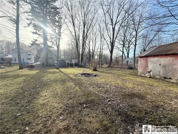 $75,000 | 9557 Highway 60, Pomfret, NY 14063