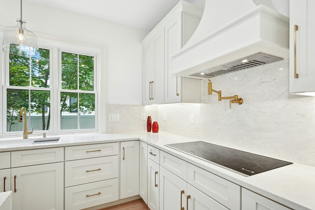 671 Marrett Road Lexington, MA 02421 - Photo 12 of 34