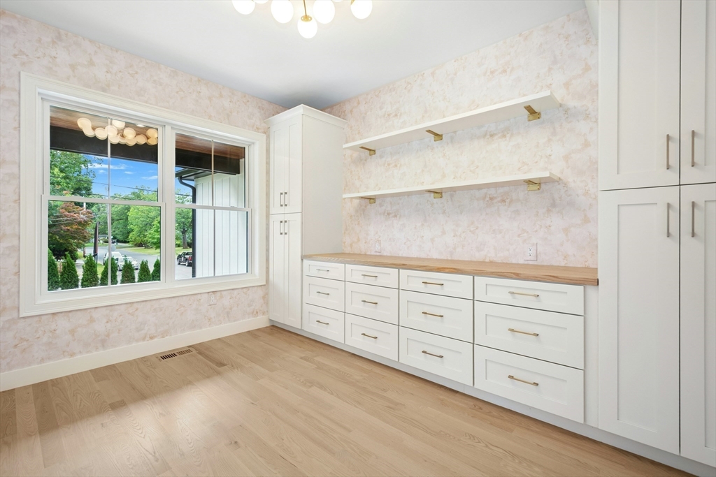 671 Marrett Road Lexington, MA 02421 - Photo 16 of 34